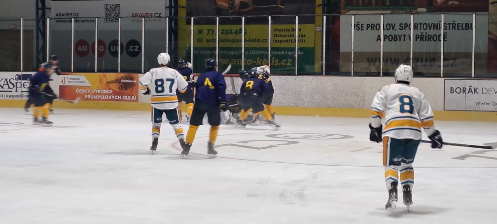 Bílé dresy další výhru nepřinesly