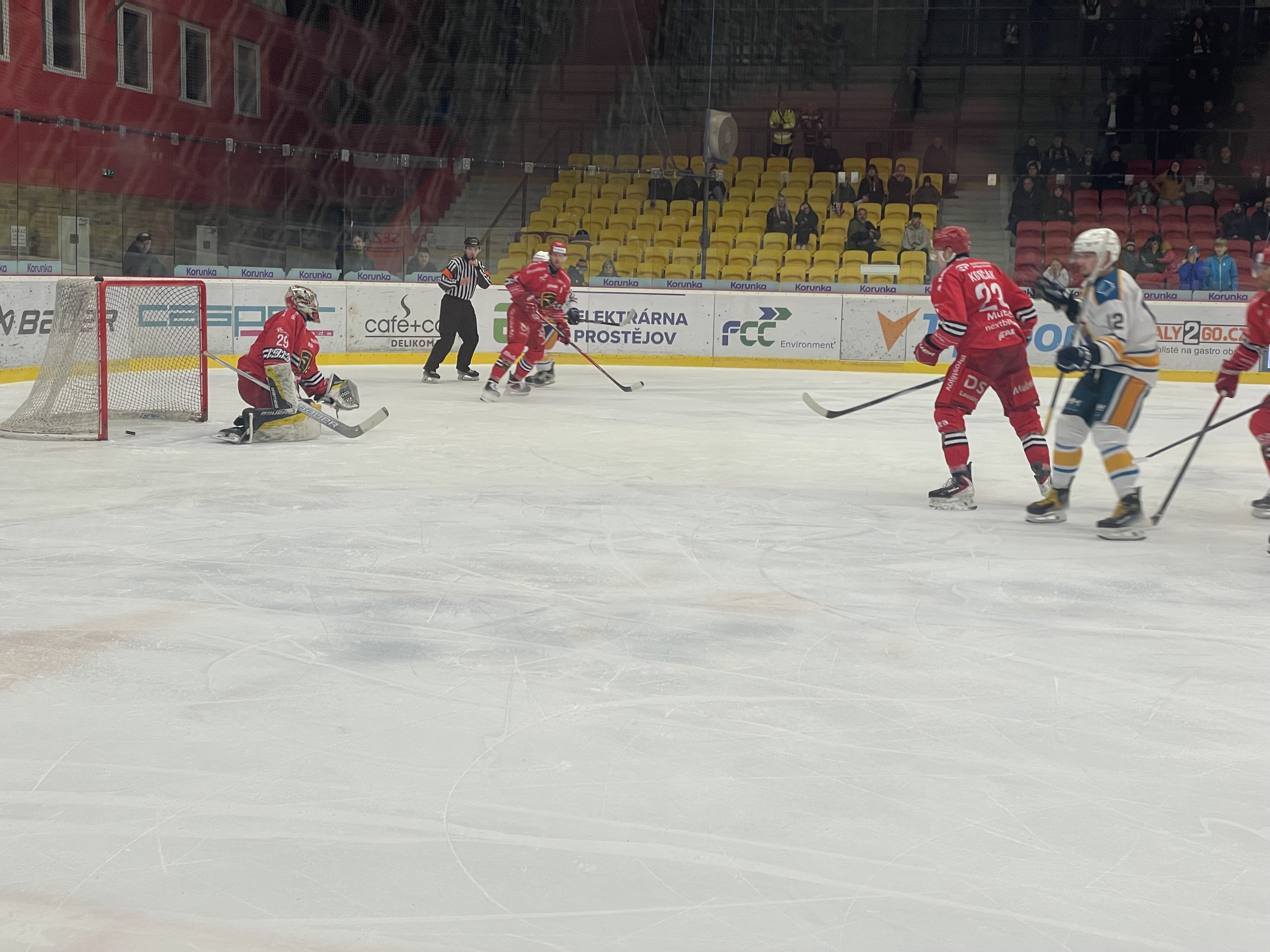První utkání série ovládl Prostějov